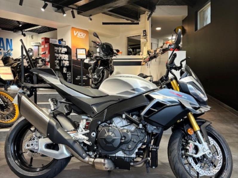 APRILIA TUONO 1100 V4