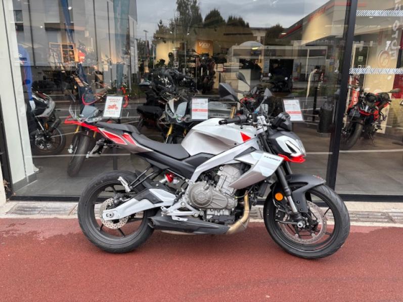 APRILIA TUONO 457